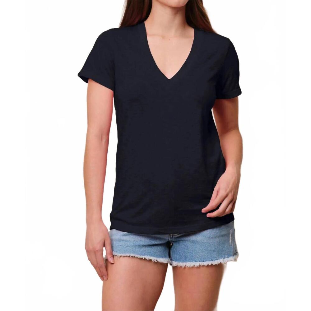 NEW SUNDRY v-neck short sleeve tee in deep navy